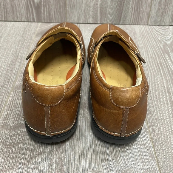 Clarks Unstructured Un.Loop Slip On Brown Leather Comfort Shoe 9.5N - Picture 4 of 16